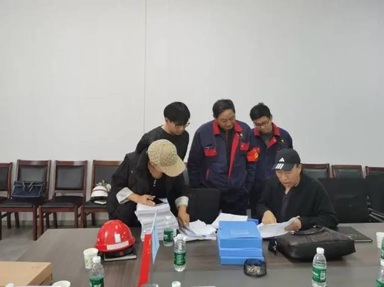 赤峰金通二期電解項(xiàng)目部順利通過赤峰市高新區(qū)國(guó)慶節(jié)前安全、質(zhì)量...