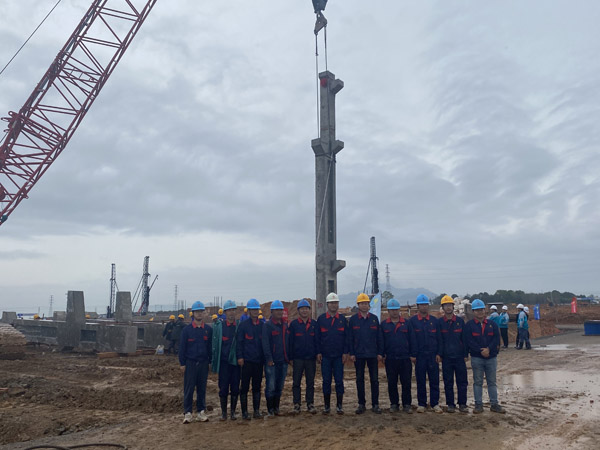 公司副總經(jīng)理到江西鑫科環(huán)保項(xiàng)目調(diào)研 公司副總經(jīng)理到江西鑫科環(huán)保項(xiàng)目調(diào)研