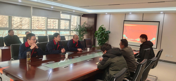 公司高管帶隊(duì)考察盤(pán)扣式腳手架企業(yè) 公司高管帶隊(duì)考察盤(pán)扣式腳手架企業(yè)