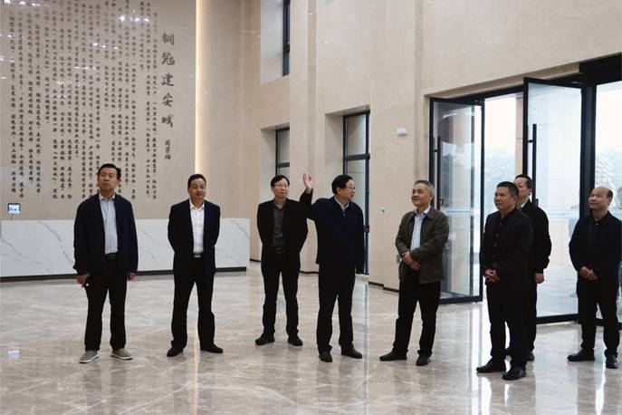 市“江淮普法行”督查組一行到公司檢查指導 市“江淮普法行”督查組一行到公司檢查指導